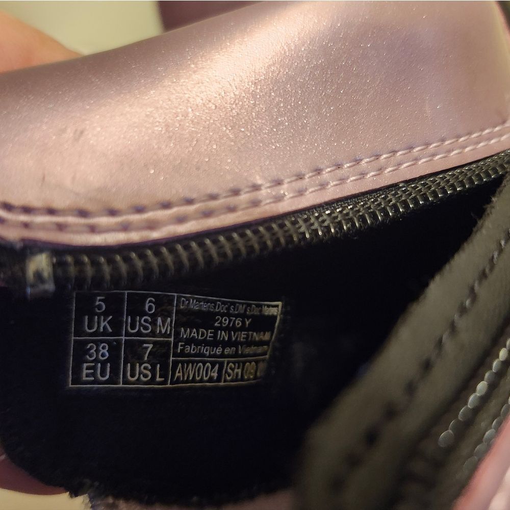 Dr. Martens 2976Y Metallic Pink Leather Glitter Gore Chelsea Boots Womens 7/38 - Picture 9 of 9